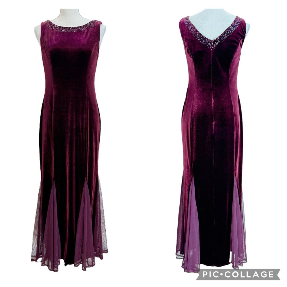 Burgundy Beaded Velvet Maxi Dress Size 6P Whimsigoth Vampire Fairy Renaissance